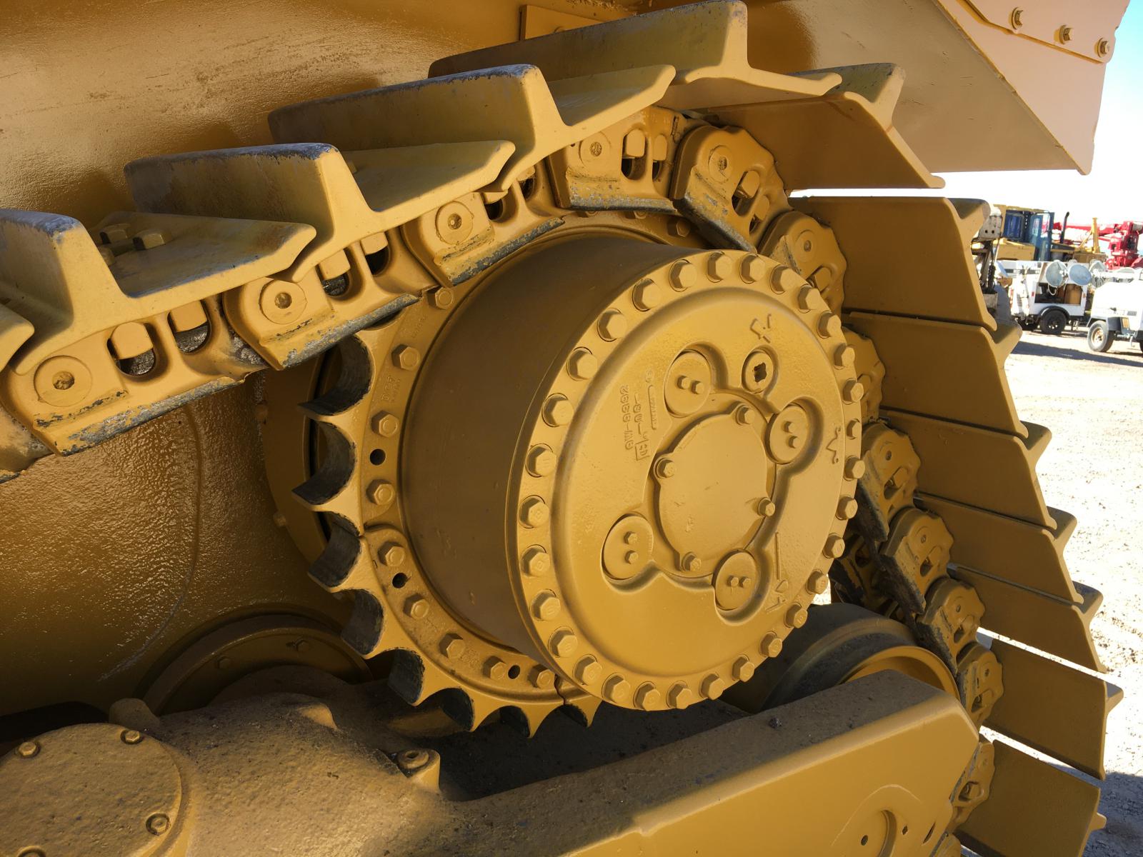 ./imagenes/INVOICE/2019/15715/BULLDOZER CAT_D8R (26).JPG